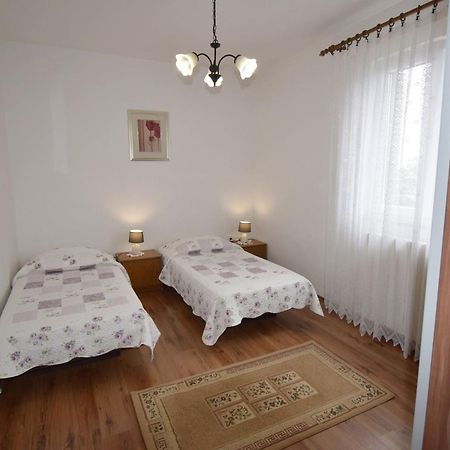Apartment Neda In Rabac With Bay View ภายนอก รูปภาพ
